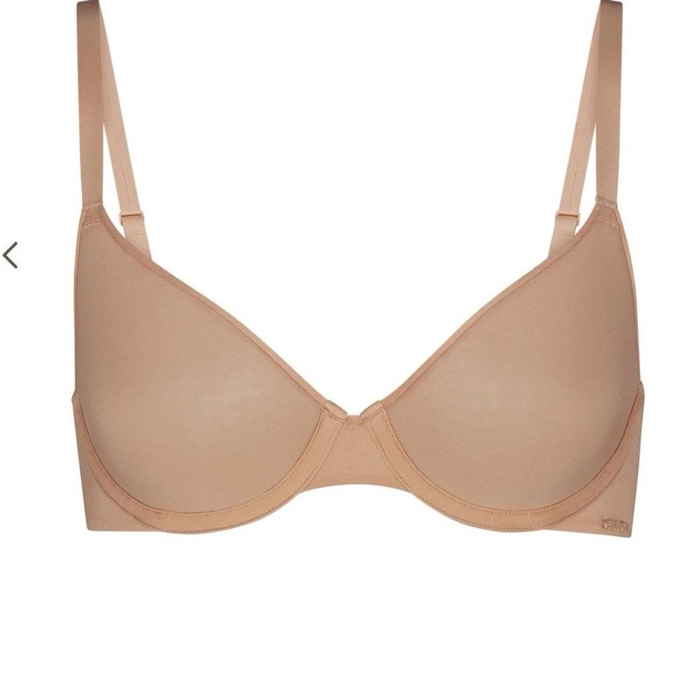 Women's Nude SKIMS Bra
